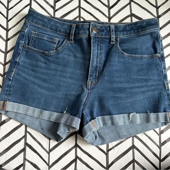 Aeropostale Size 10 Flex Effects High Waisted Midi Medium Wash Shorts - Picture 1 of 4